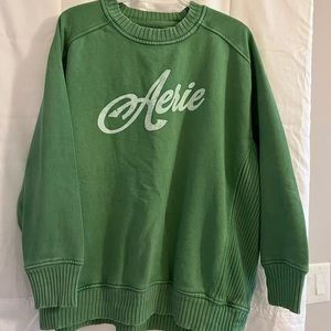 American Eagle oversized sweatshirt.